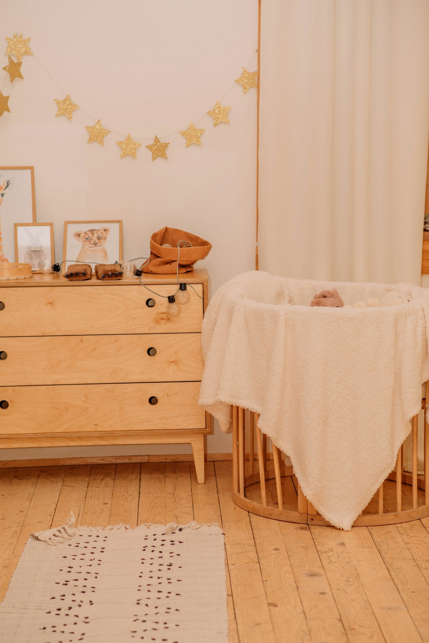 Nursery & Decor