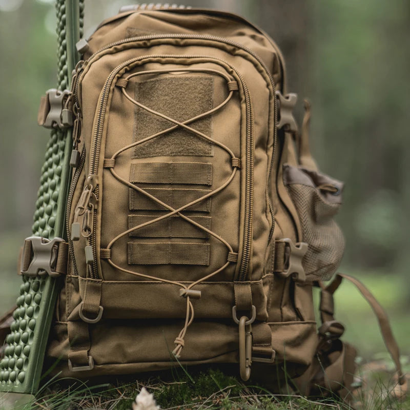 65L Outdoor Tactical Backpack, Men's Outdoor Hiking Bag, Large Capacity Rugged Military Style for Traveling or Camping or School