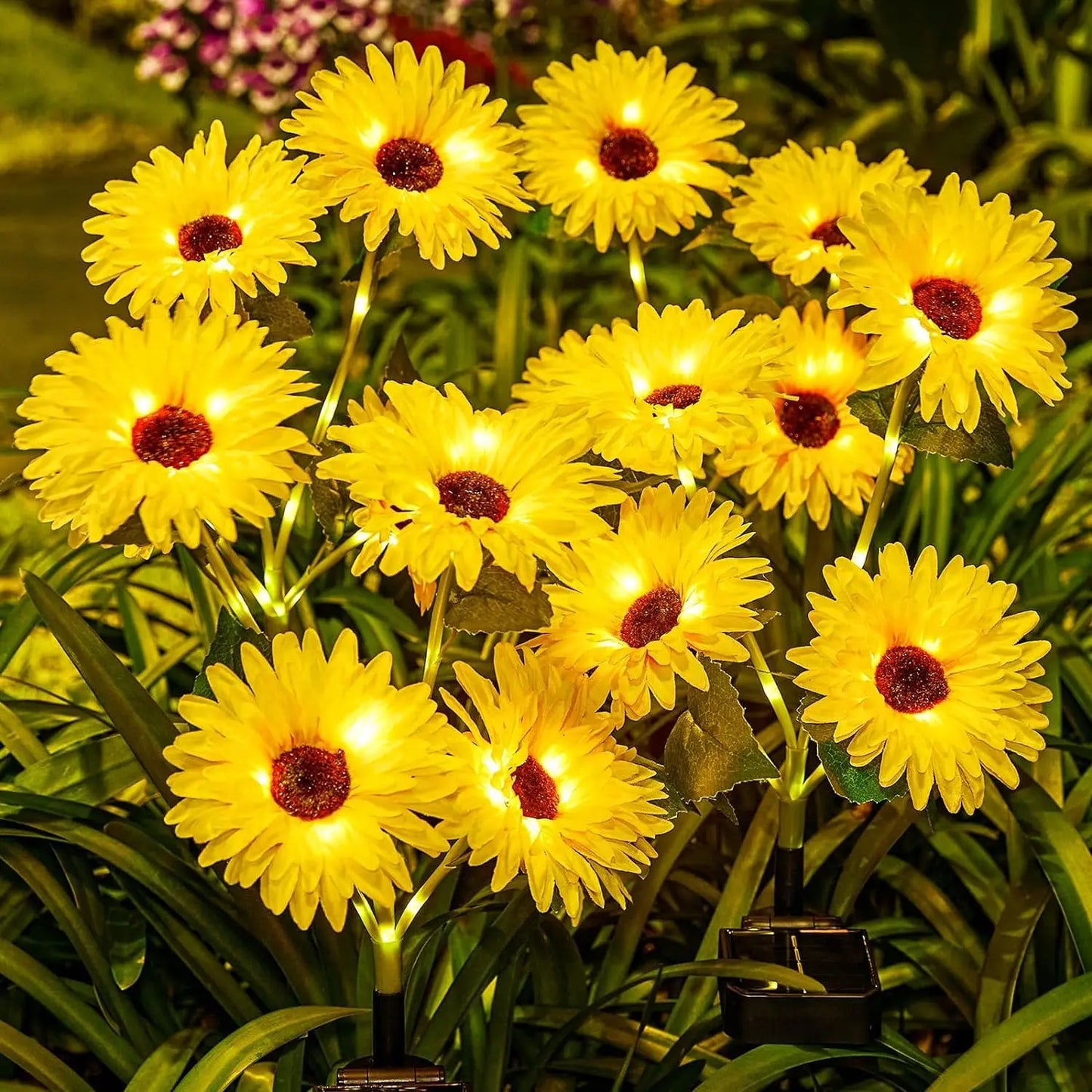 Solar Sunflower Lights, Waterproof Outdoor Lights, Auto ON/Off  Decorative Lights for Gardens, Walkways, Patios