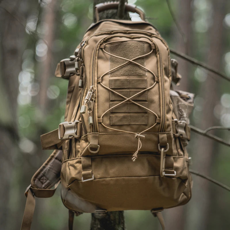 65L Outdoor Tactical Backpack, Men's Outdoor Hiking Bag, Large Capacity Rugged Military Style for Traveling or Camping or School