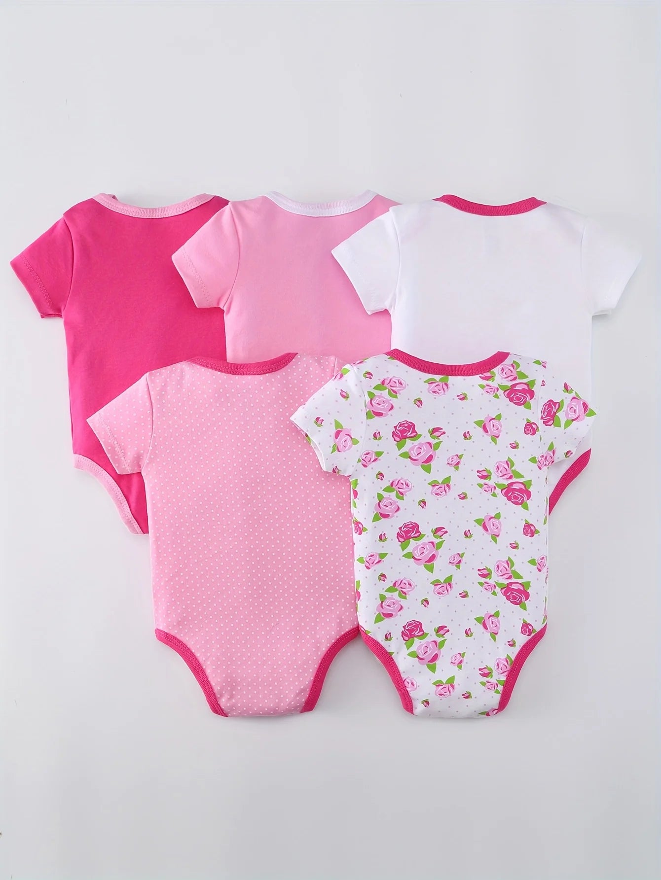 5pcs Baby Girls Short Sleeve Bodysuits, Cotton Breathable Floral & Heart Print Outfits, Essential Wear for Newborns to 1 year olds with Crew Neck, Perfect for Layering under Clothing for Outdoor Travel or Playtime.