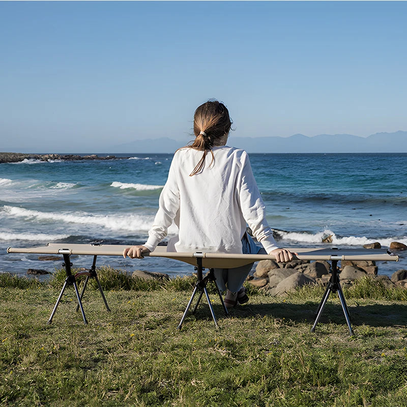Sturdy Camping Cot, Ultra Light Aluminum Folding Bed For Outdoors, Patios, Camping trips