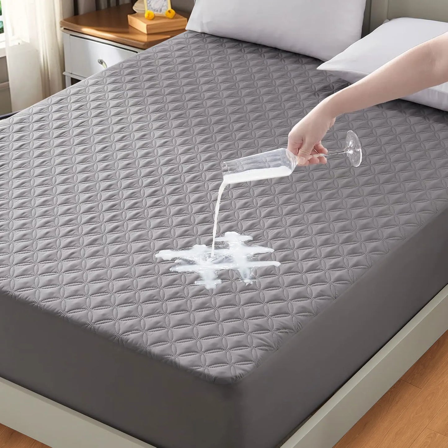 Waterproof Mattress Protector Deep Pocket Noiseless Breathable Cover